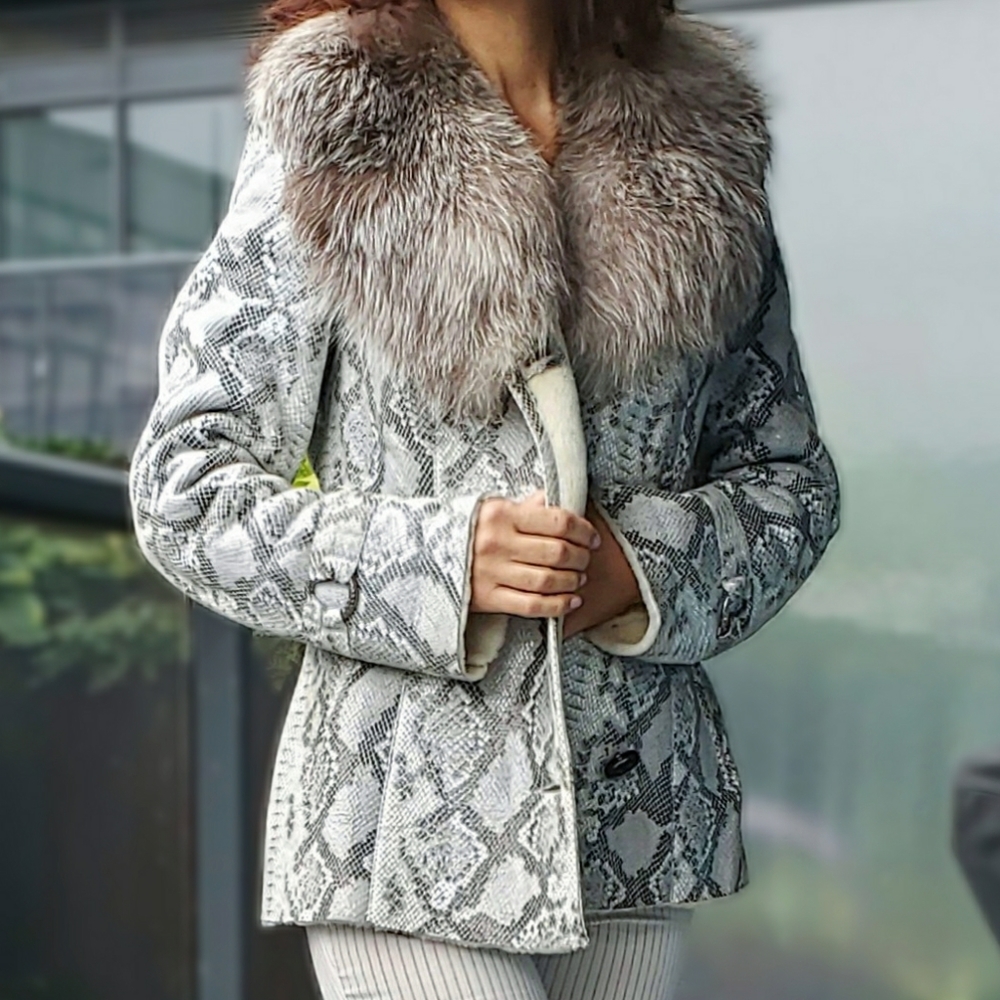 Gorgeous Real Sheepskin Leather Jacket with Silver Fox Collar.